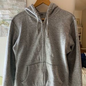 Uniqlo grey hoodie sweater
